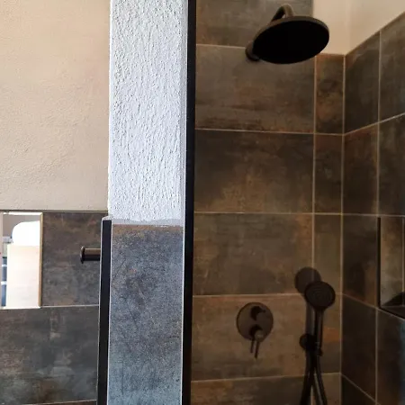 Πανσιόν Lu Canaleddu Budoni